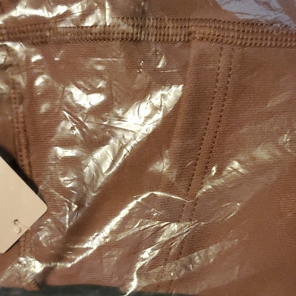 Victoria's Secret Size 10 Vintage Rose High Rise Leggings with Pockets - Picture 6 of 6